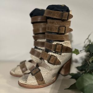 Freebird by Steven, Bond size 8